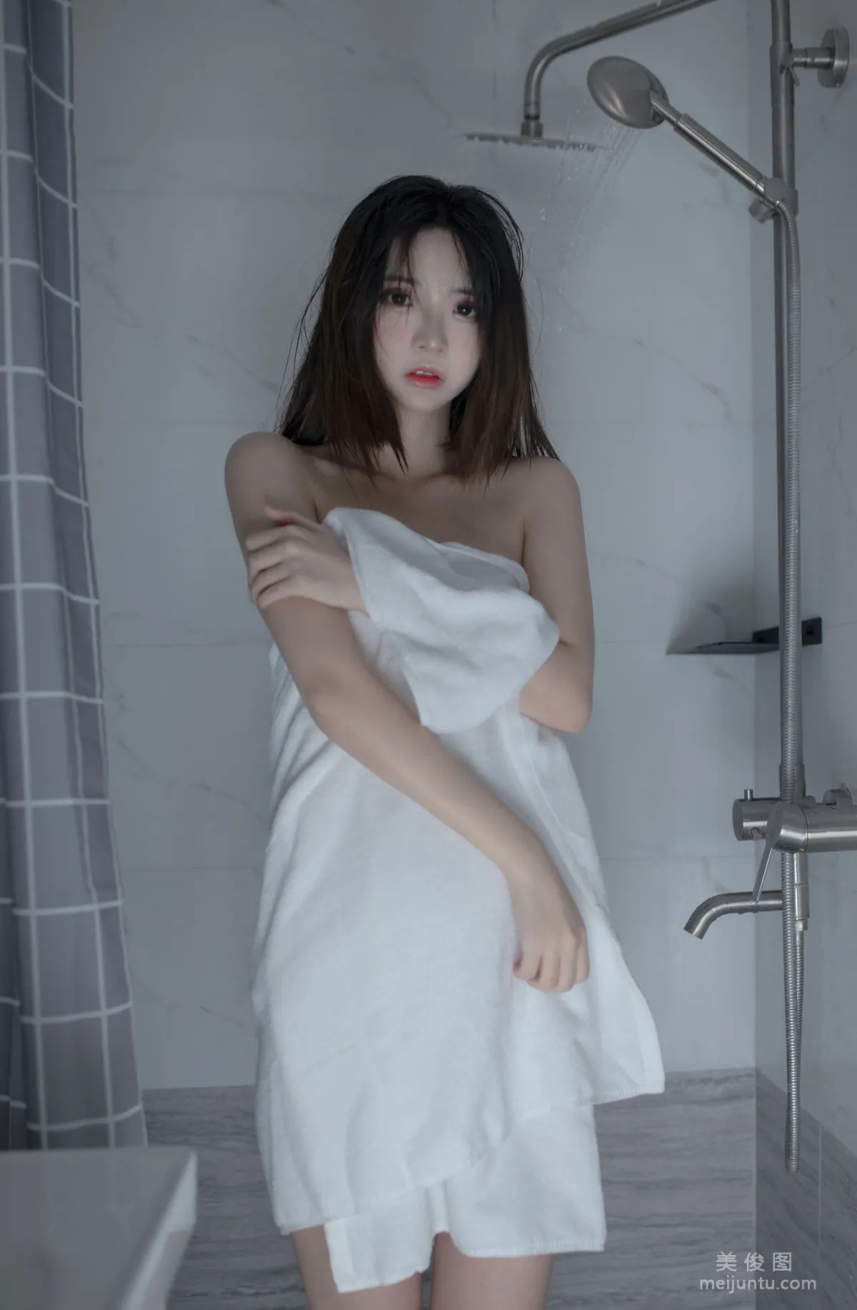 Fengmao ss: Web Idols photo 2