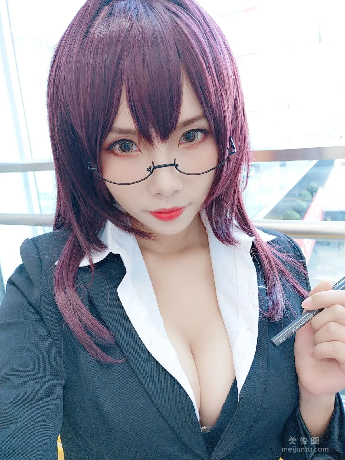 Neko- Weiwei: Web Idols photo 2