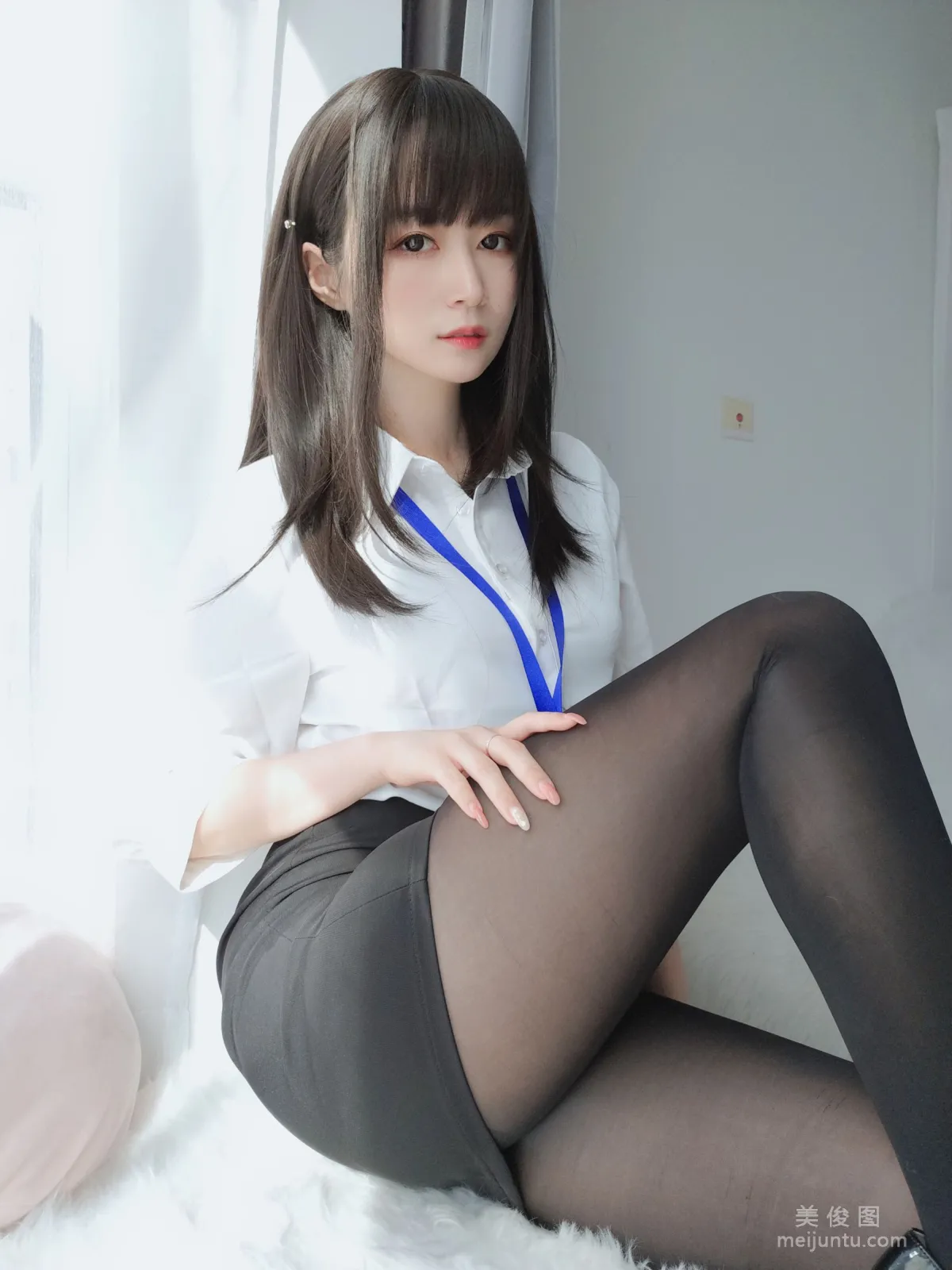 Baiyin 81: Web Idols photo 12