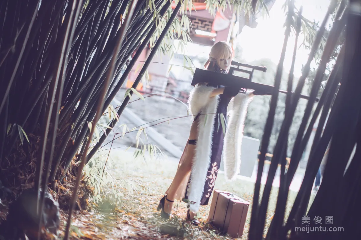 Coser Yiyi: Web Idols photo 5