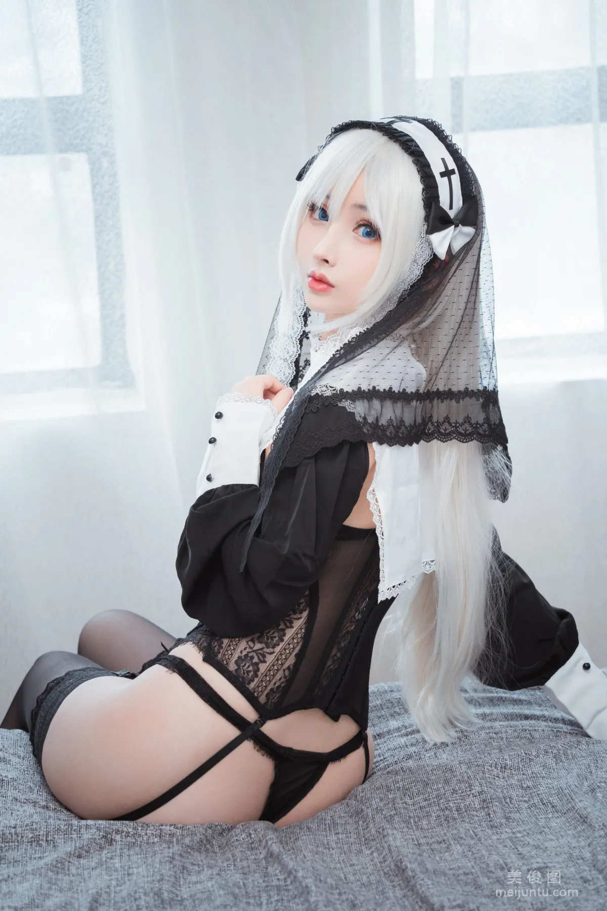 [COS] rioko Liang Liangzi - Part-Time Nun Miss Rabbit photo 28