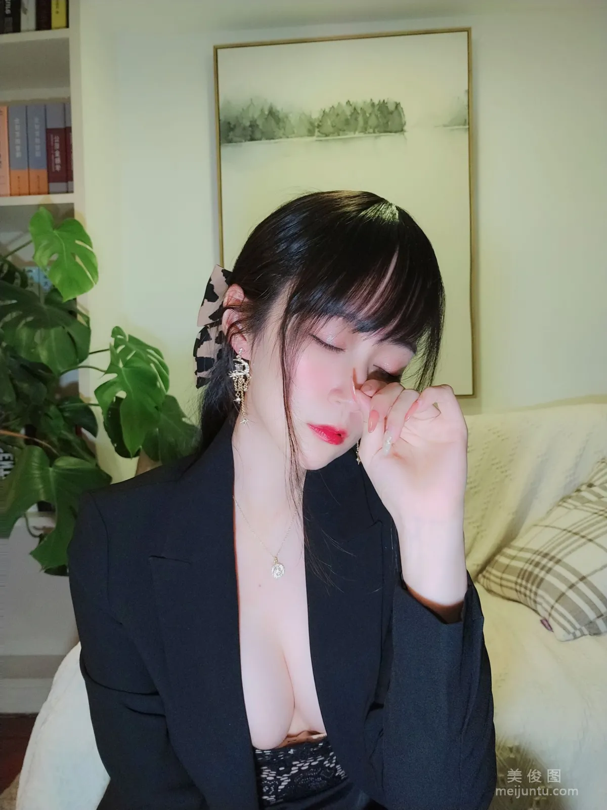 Baiyin 81: Web Idols photo 18