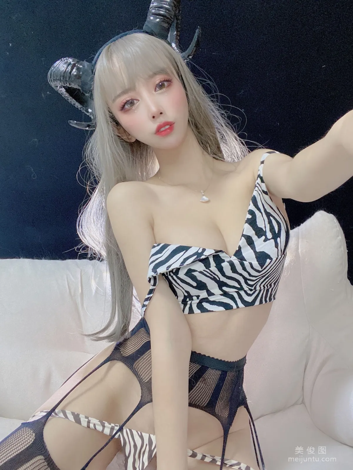[Cosplay] Mixianxian sama, Succubus Photo Set photo 1
