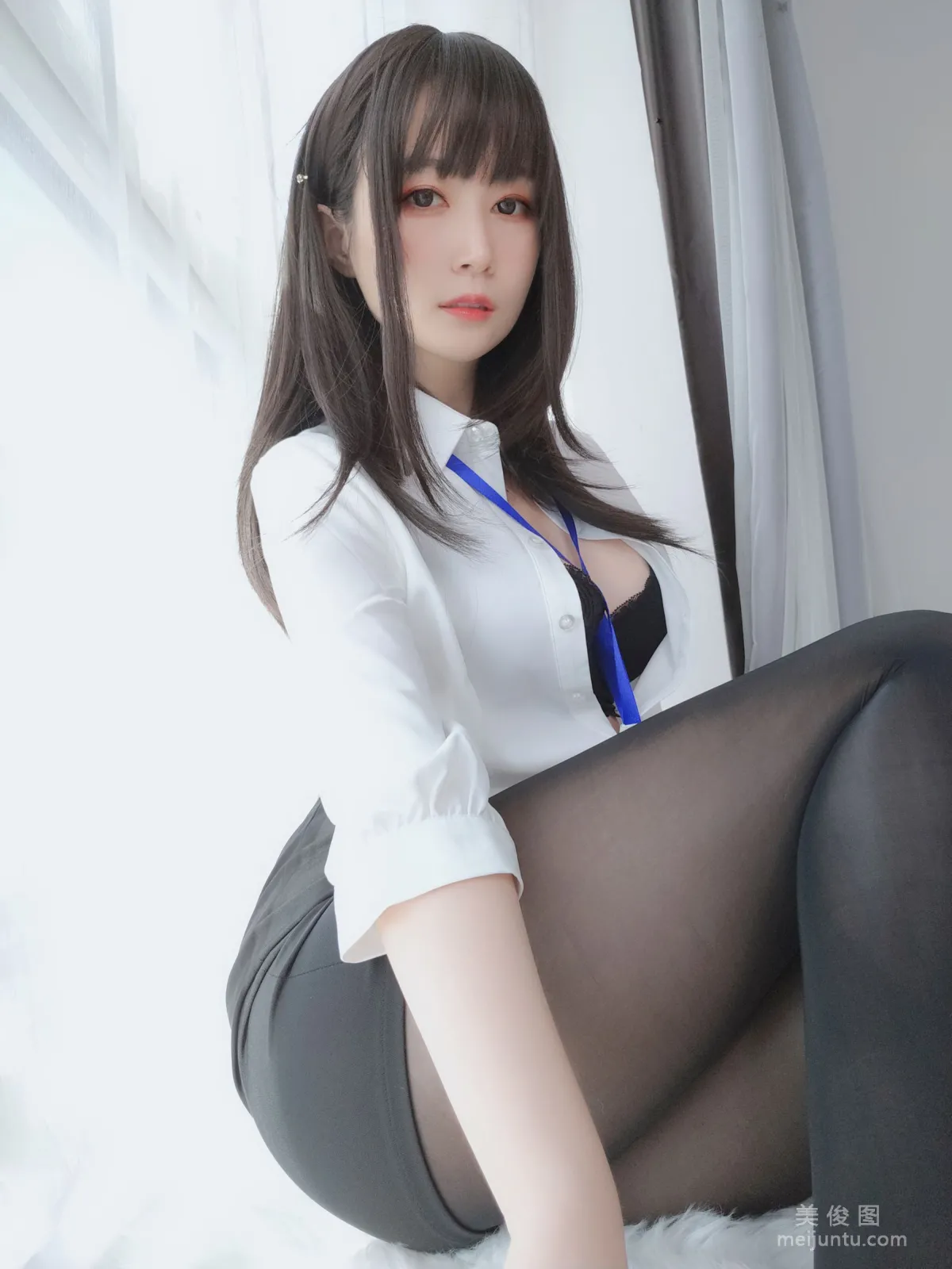 Baiyin 81: Web Idols photo 4