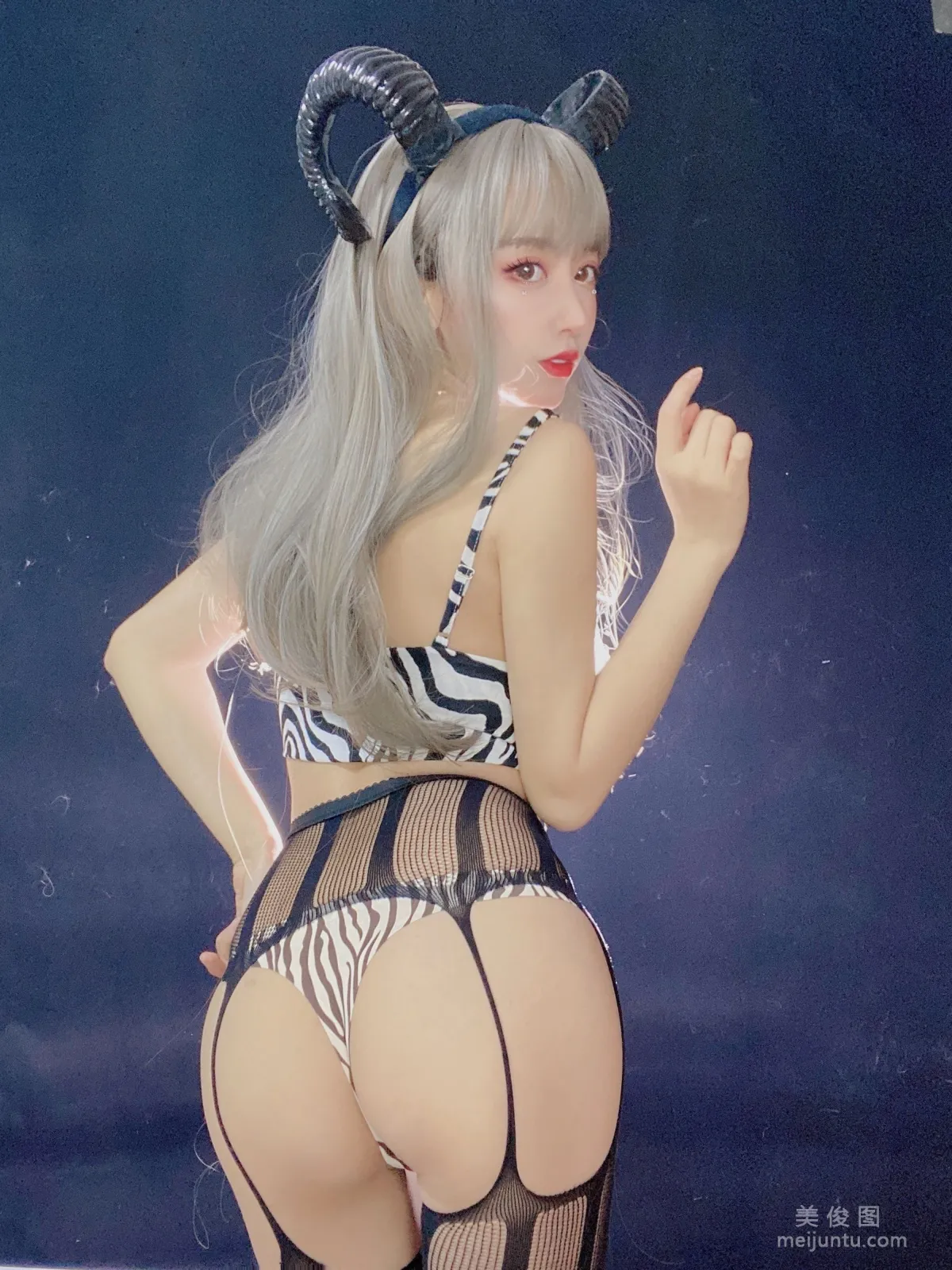 [Cosplay] Mixianxian sama, Succubus Photo Set photo 4