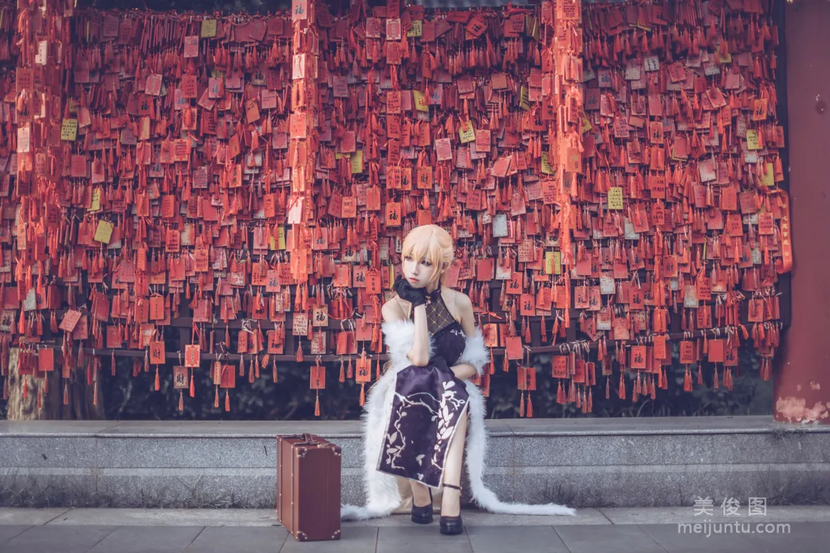 Coser Yiyi: Web Idols photo 2