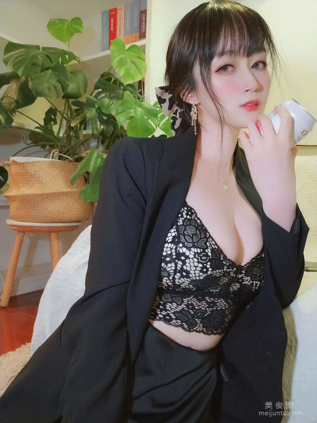 Baiyin 81: Web Idols photo 34