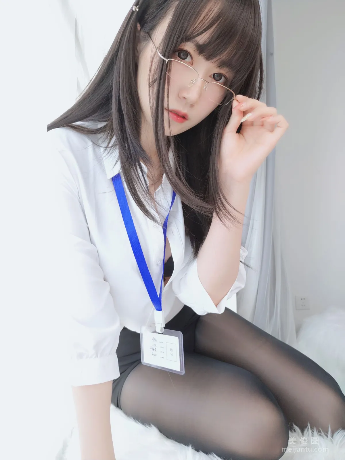 Baiyin 81: Web Idols photo 71