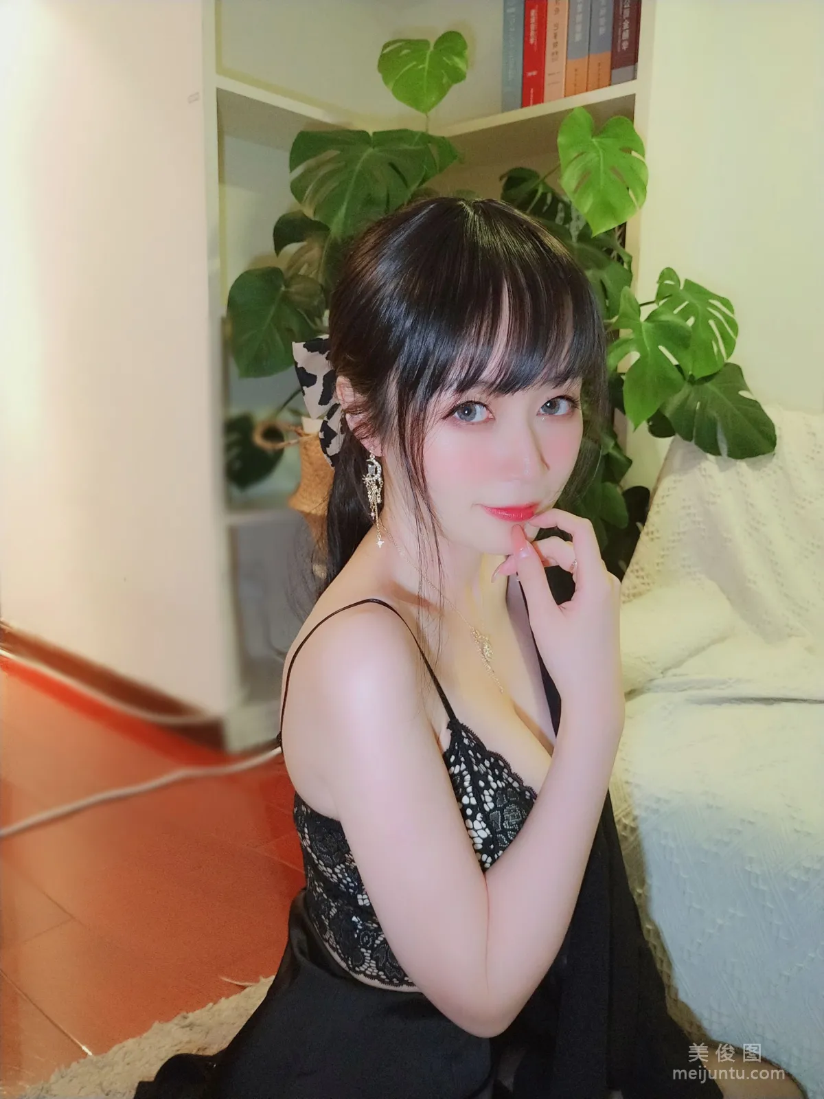 Baiyin 81: Web Idols photo 68