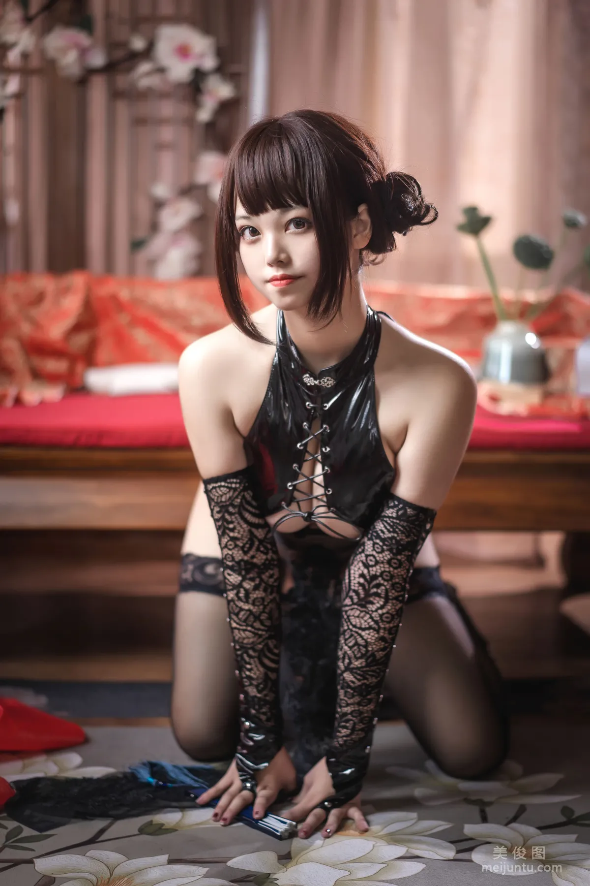 [Cosplay] Mizhi Maoqiu - Peerless Elegance Qipao Photo Set photo 30