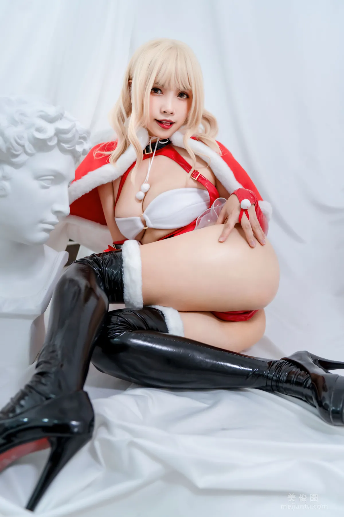 Neko- Weiwei: Web Idols photo 26