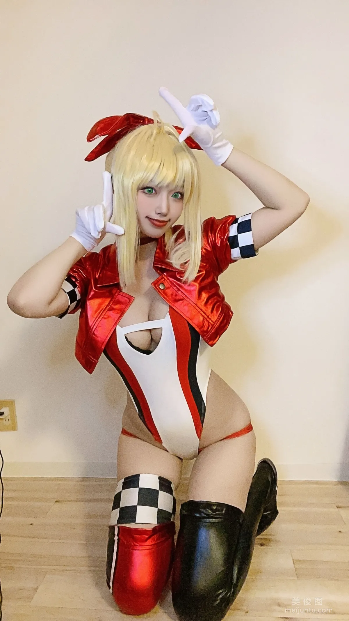 [Cosplay] Qieqie celia - Nero Racing Photo Set photo 13