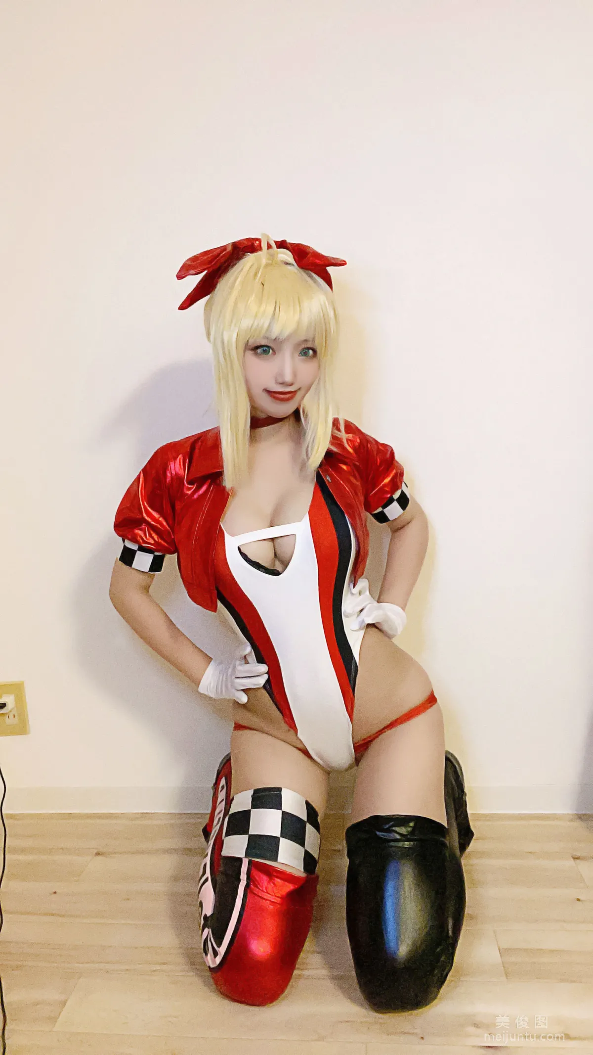 [Cosplay] Qieqie celia - Nero Racing Photo Set photo 11