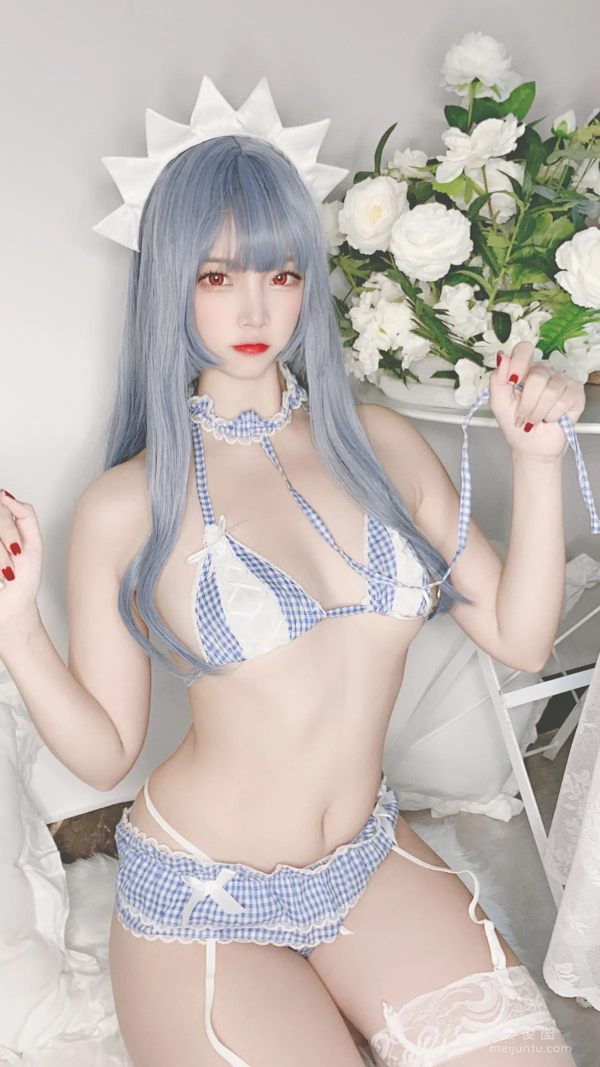Erzuo Nisa: Web Idols photo 1