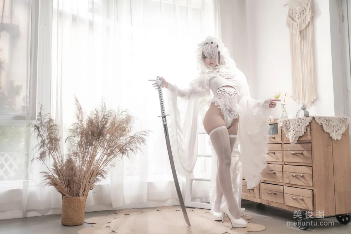 Chun Momo: Web Idols photo 1