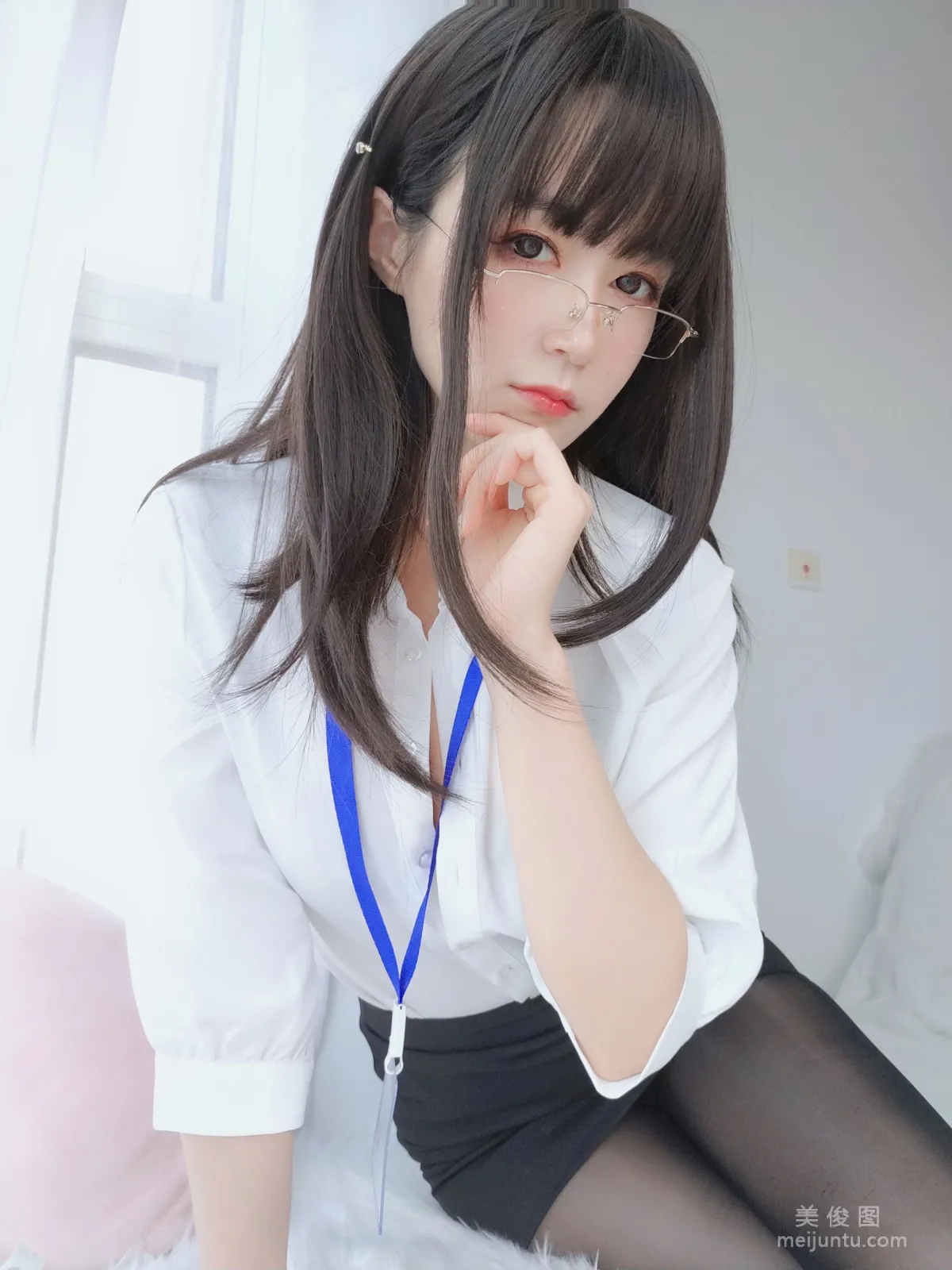 Baiyin 81: Web Idols photo 34