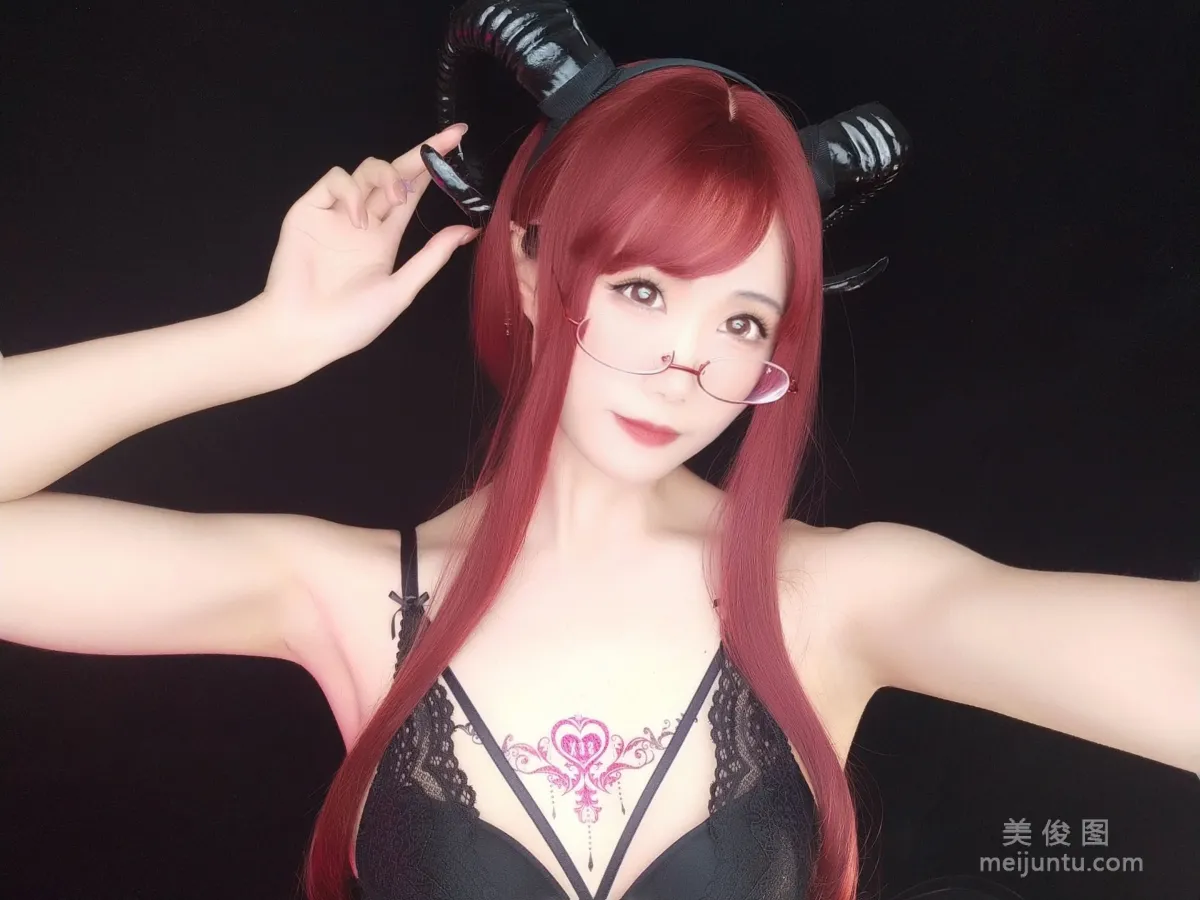 [Cosplay] 曉美媽 - (圣诞自拍)雪夜魅魔5