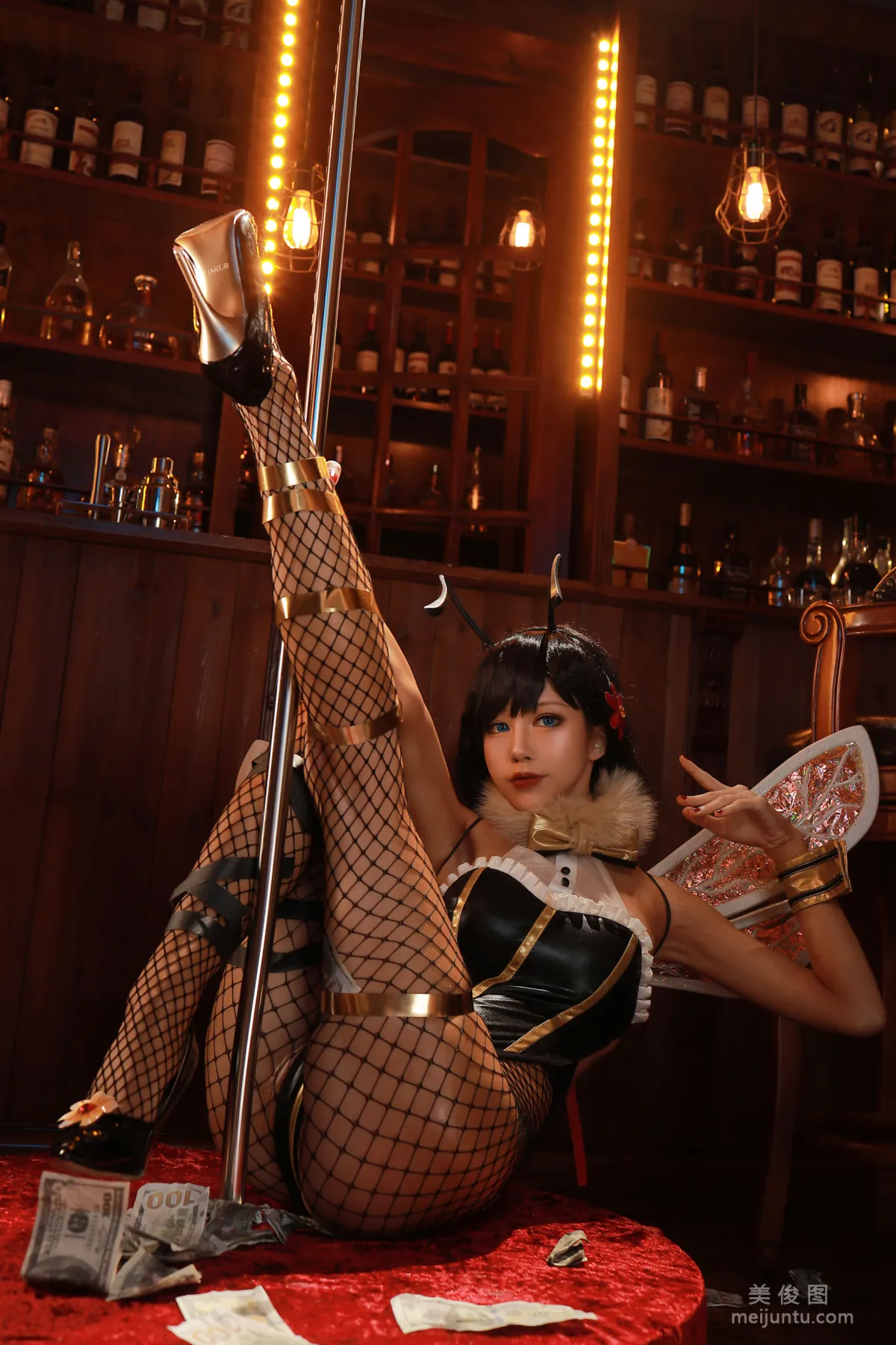 [Cosplay] 水淼aqua - 黑皮蜜蜂 54