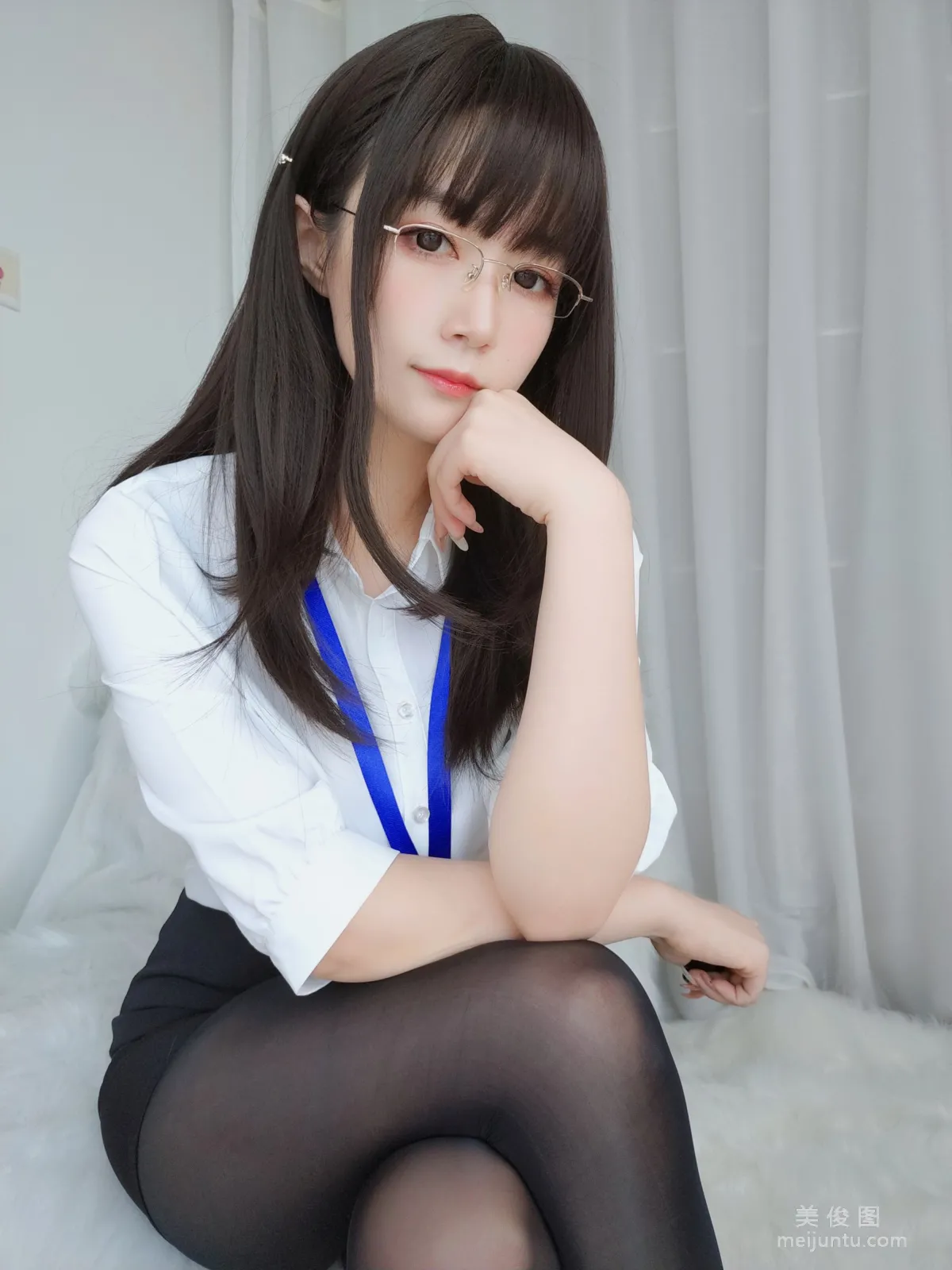 Baiyin 81: Web Idols photo 28