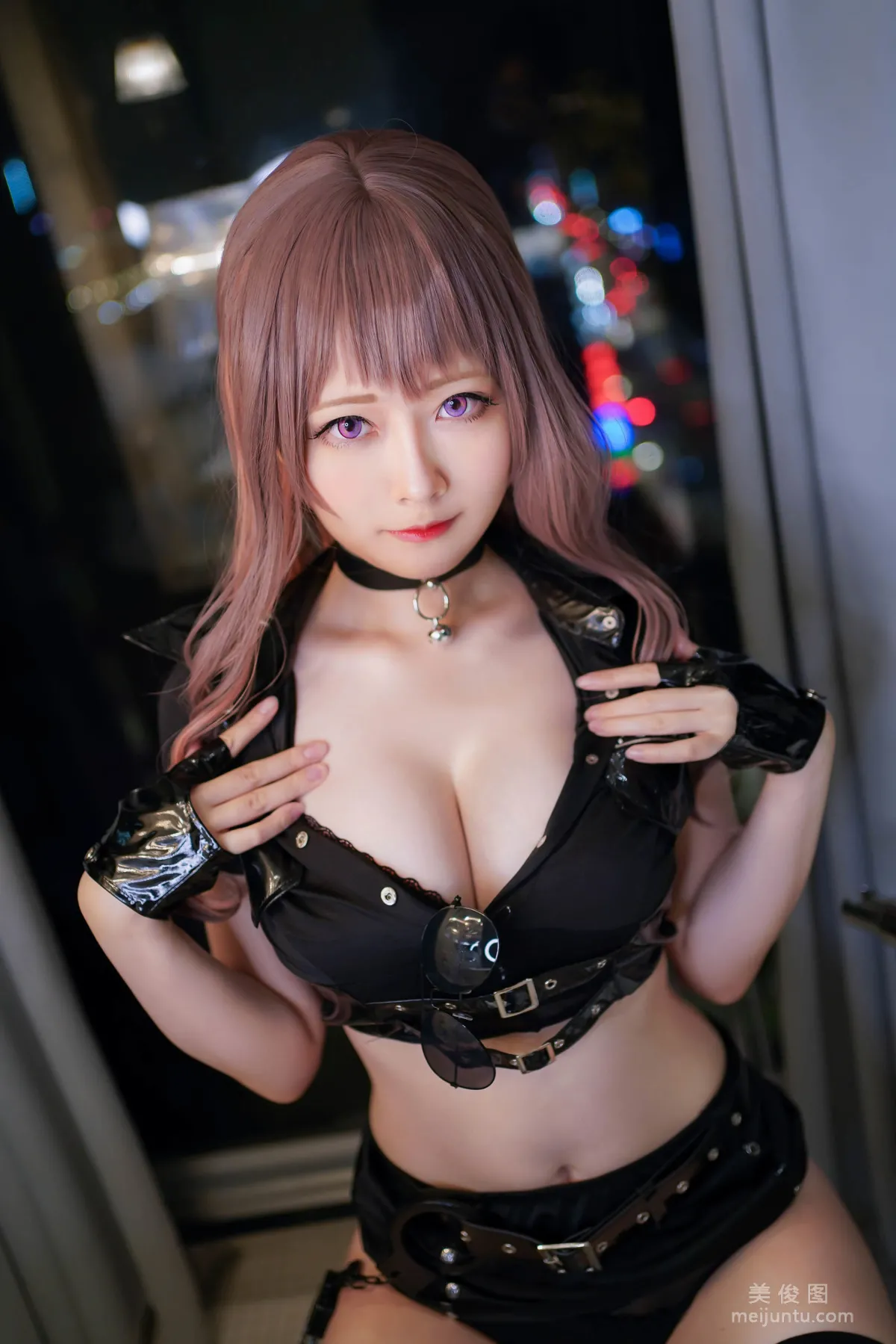 Arty Yati: Web Idols photo 5