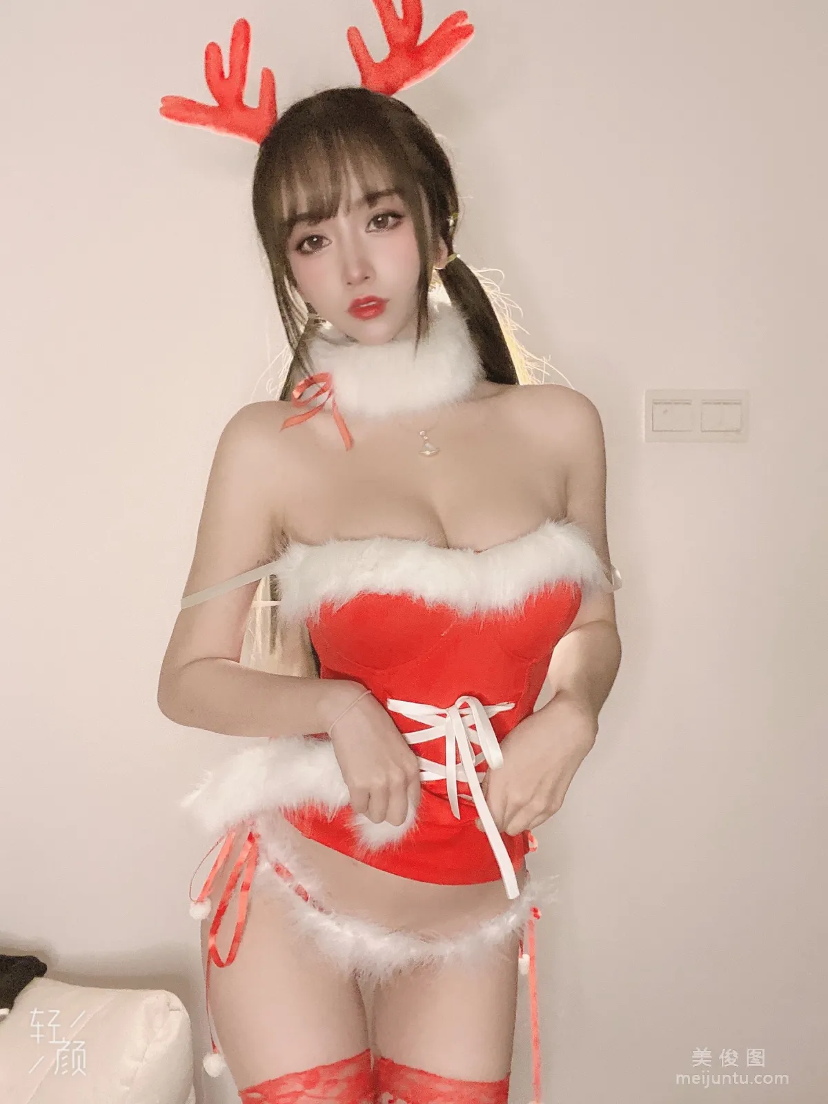 [Cosplay] Mixianxian sama, Christmas Special Photo Set photo 8