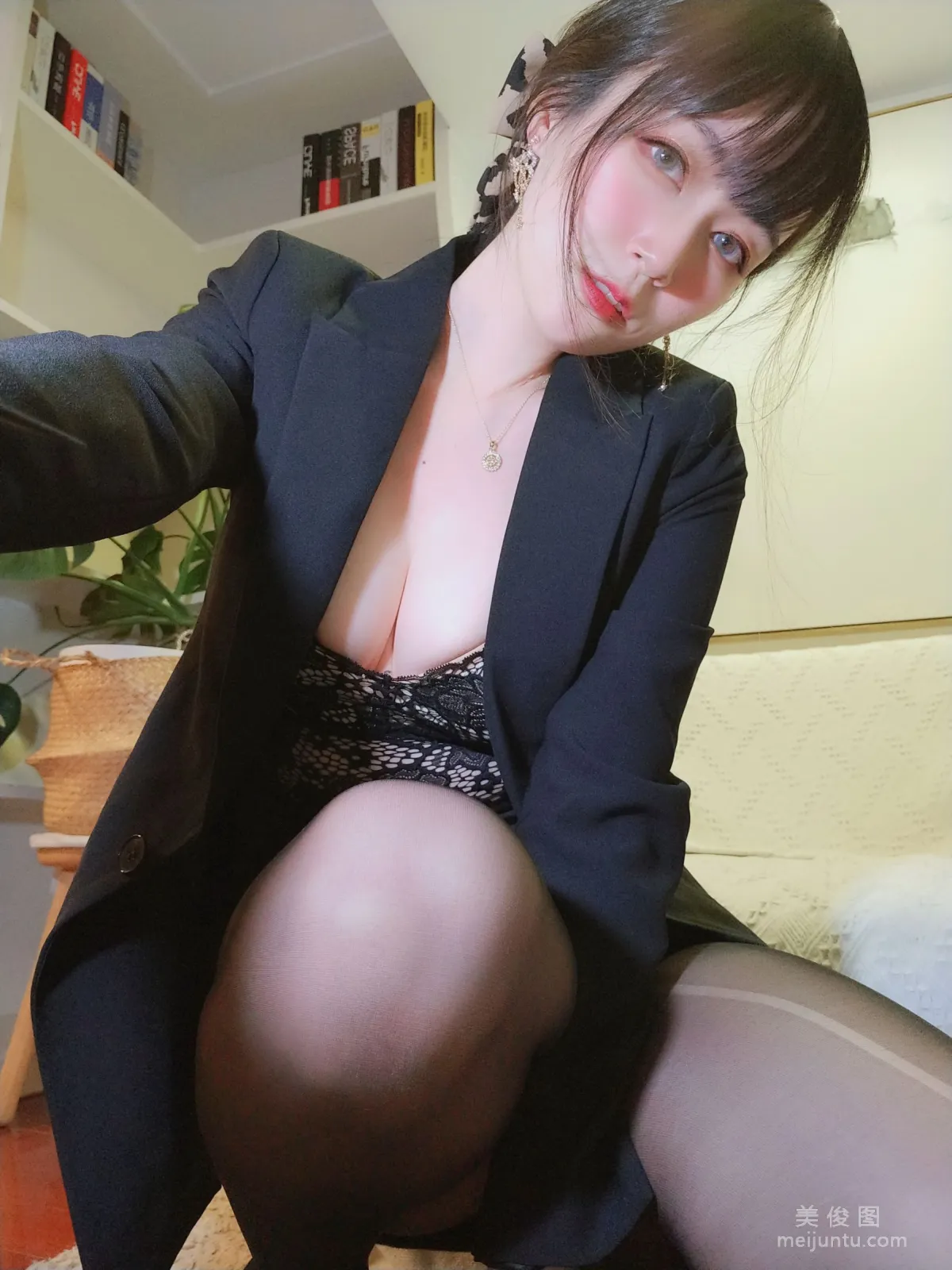 Baiyin 81: Web Idols photo 38