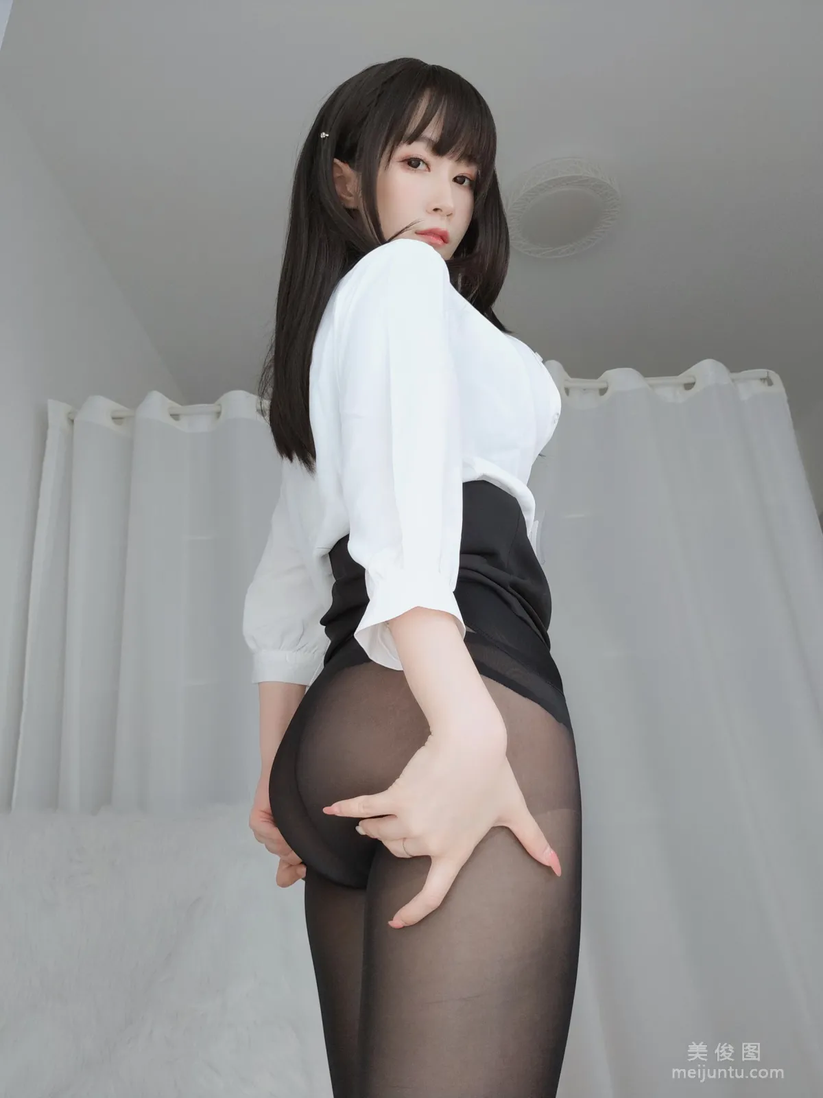 Baiyin 81: Web Idols photo 82