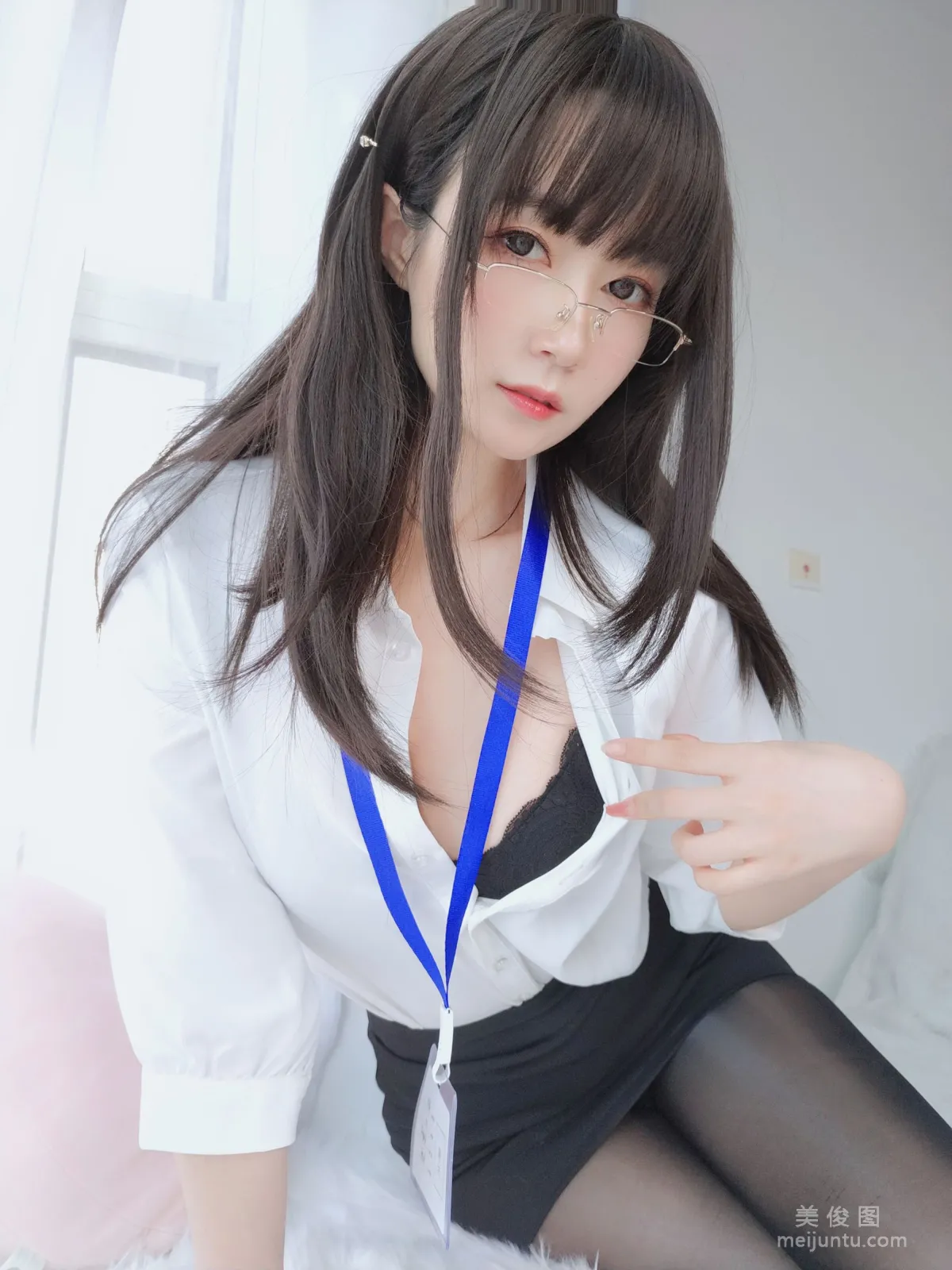 Baiyin 81: Web Idols photo 35
