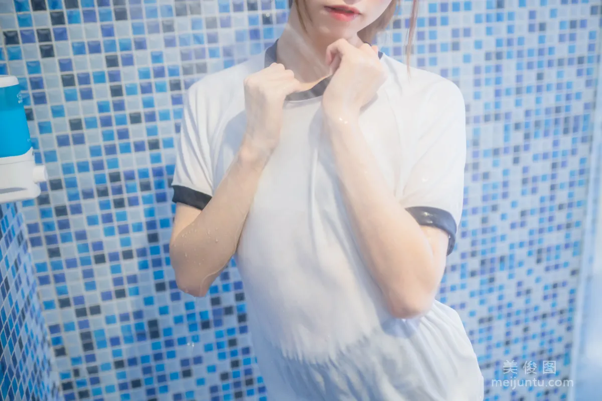 Qi Tailang: Web Idols photo 28
