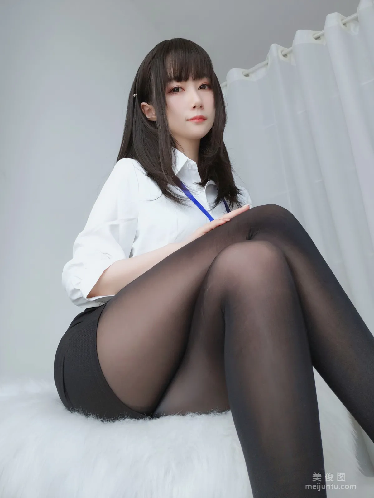 Baiyin 81: Web Idols photo 18
