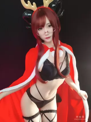[Cosplay] 曉美媽 - (聖誕自拍)雪夜魅魔
