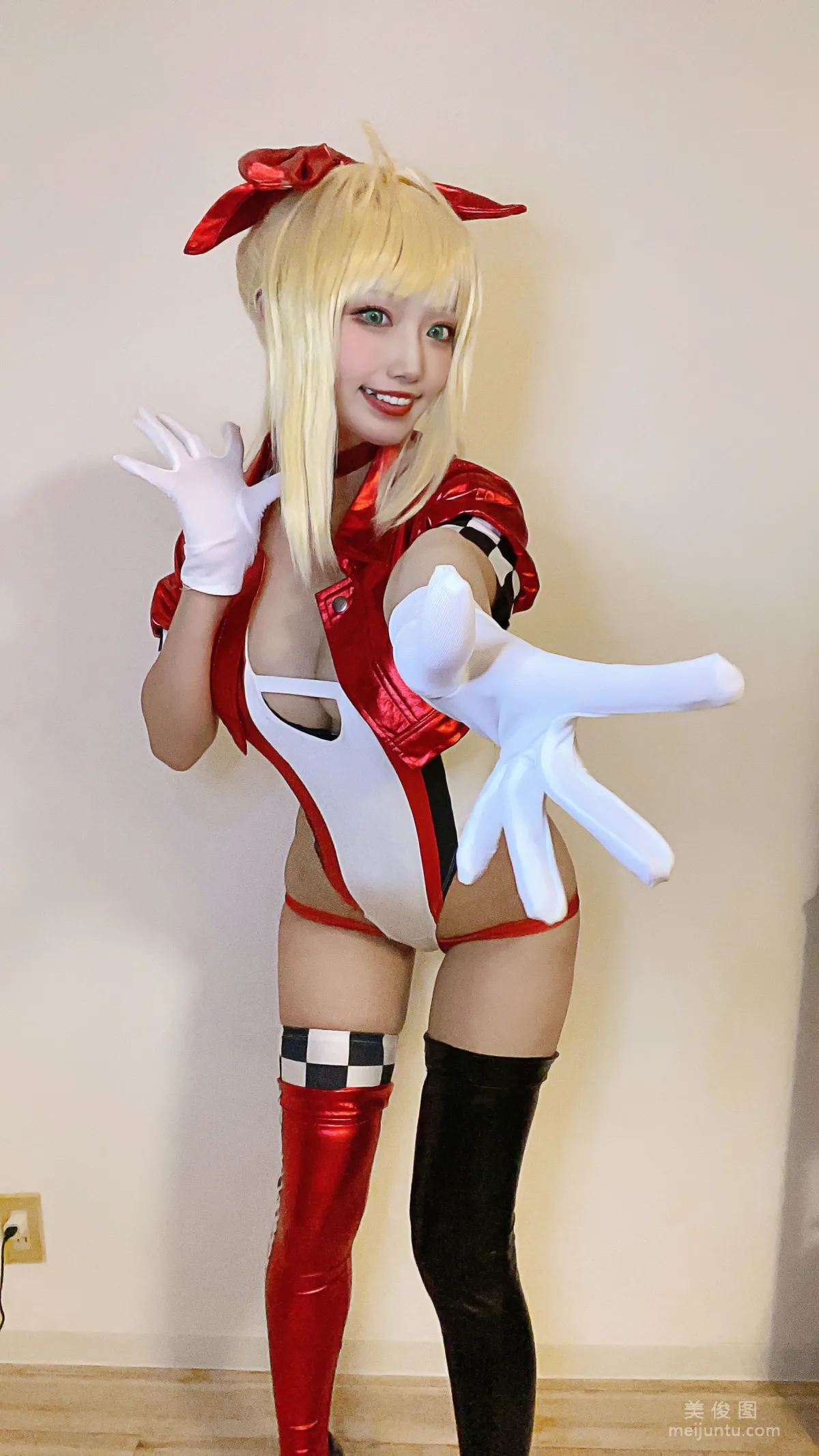 [Cosplay] Qieqie celia - Nero Racing Photo Set photo 7