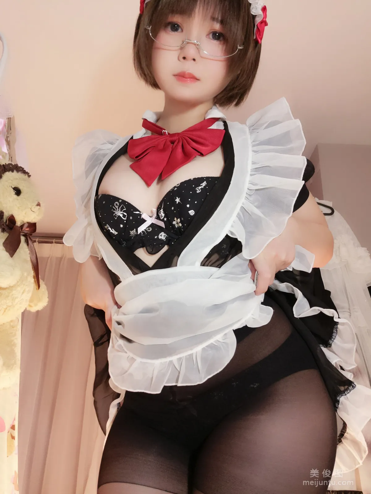 [Cosplay] Vol.25 きょう肉肉 - セクシーなメイド9