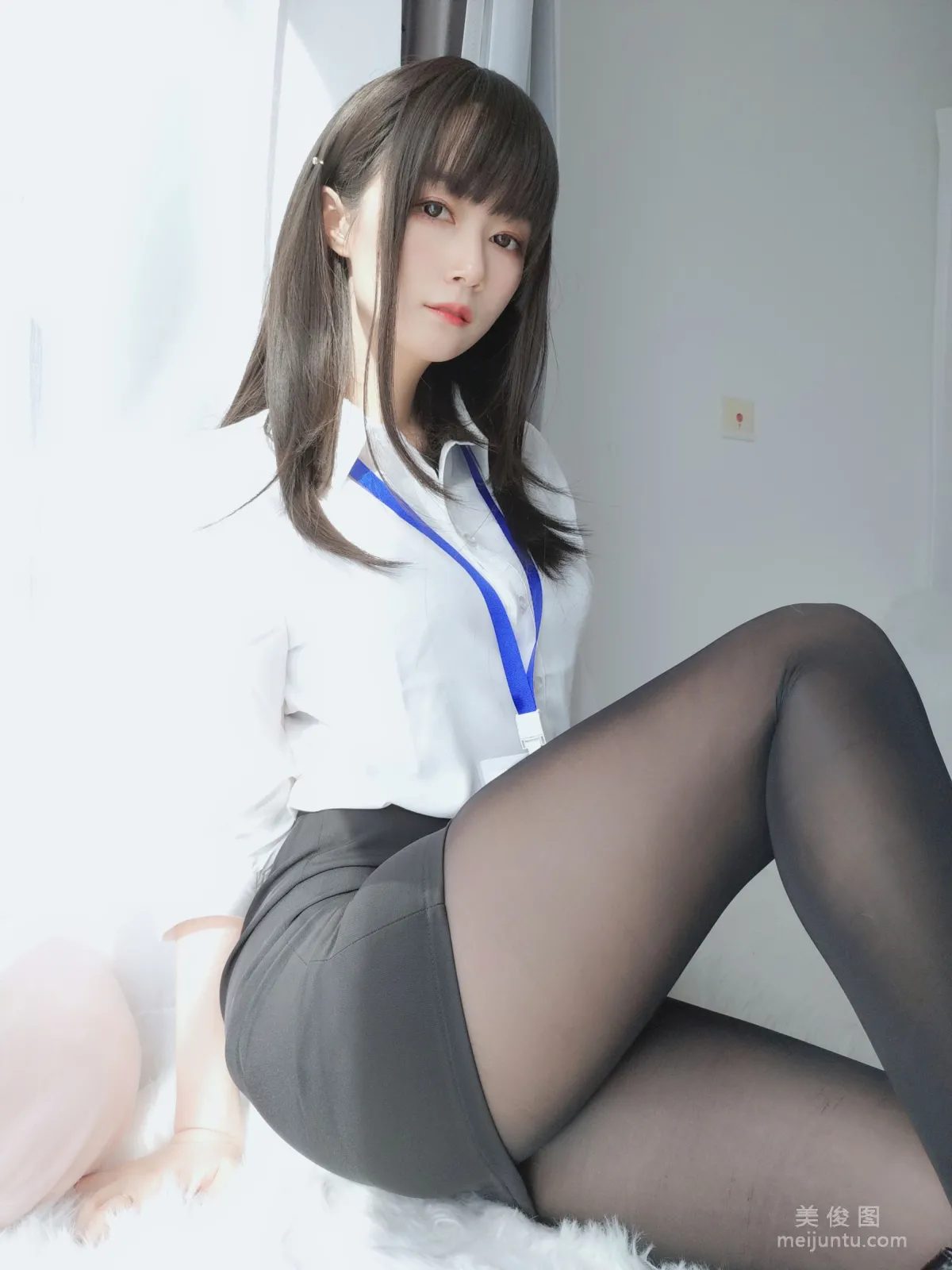 Baiyin 81: Web Idols photo 14
