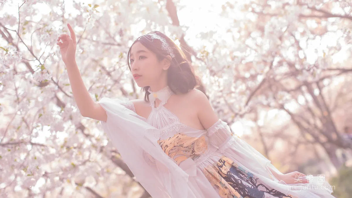 Muling Mu0: Web Idols photo 15