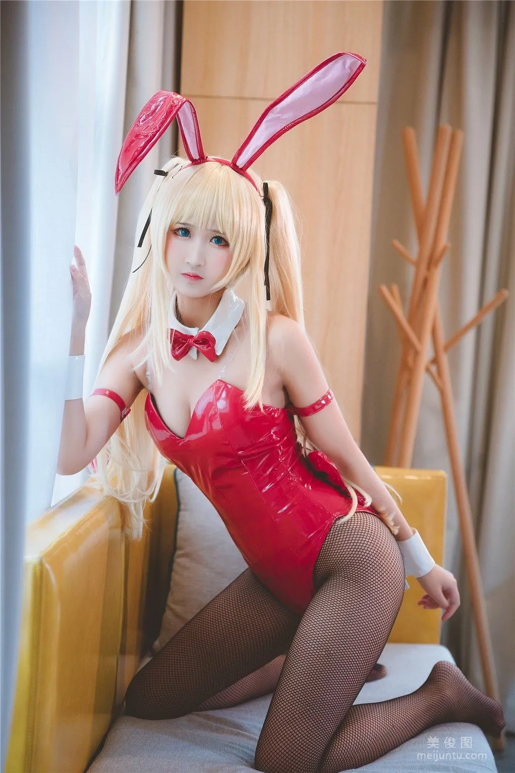 Sandu 69: Web Idols photo 4
