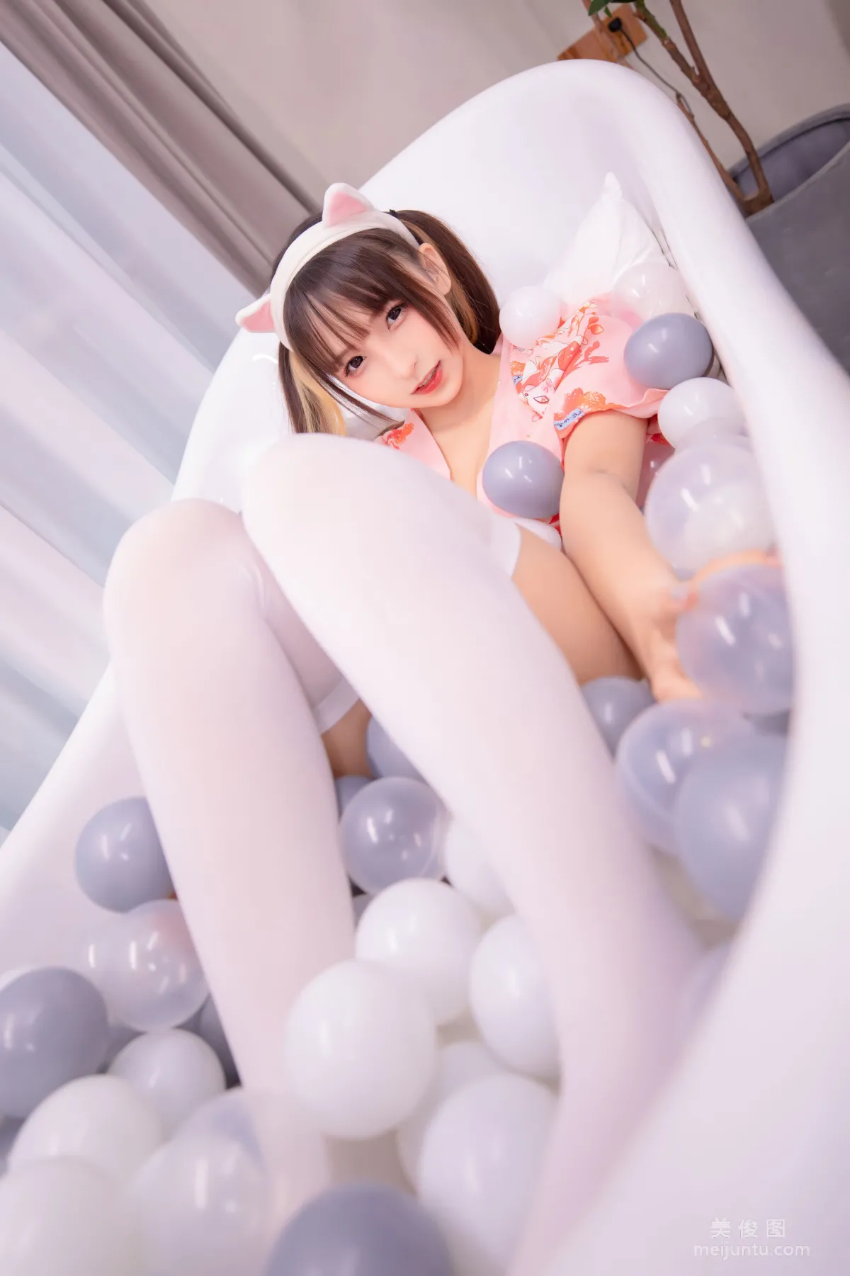 Shenle Banzhen Dong: Web Idols photo 21