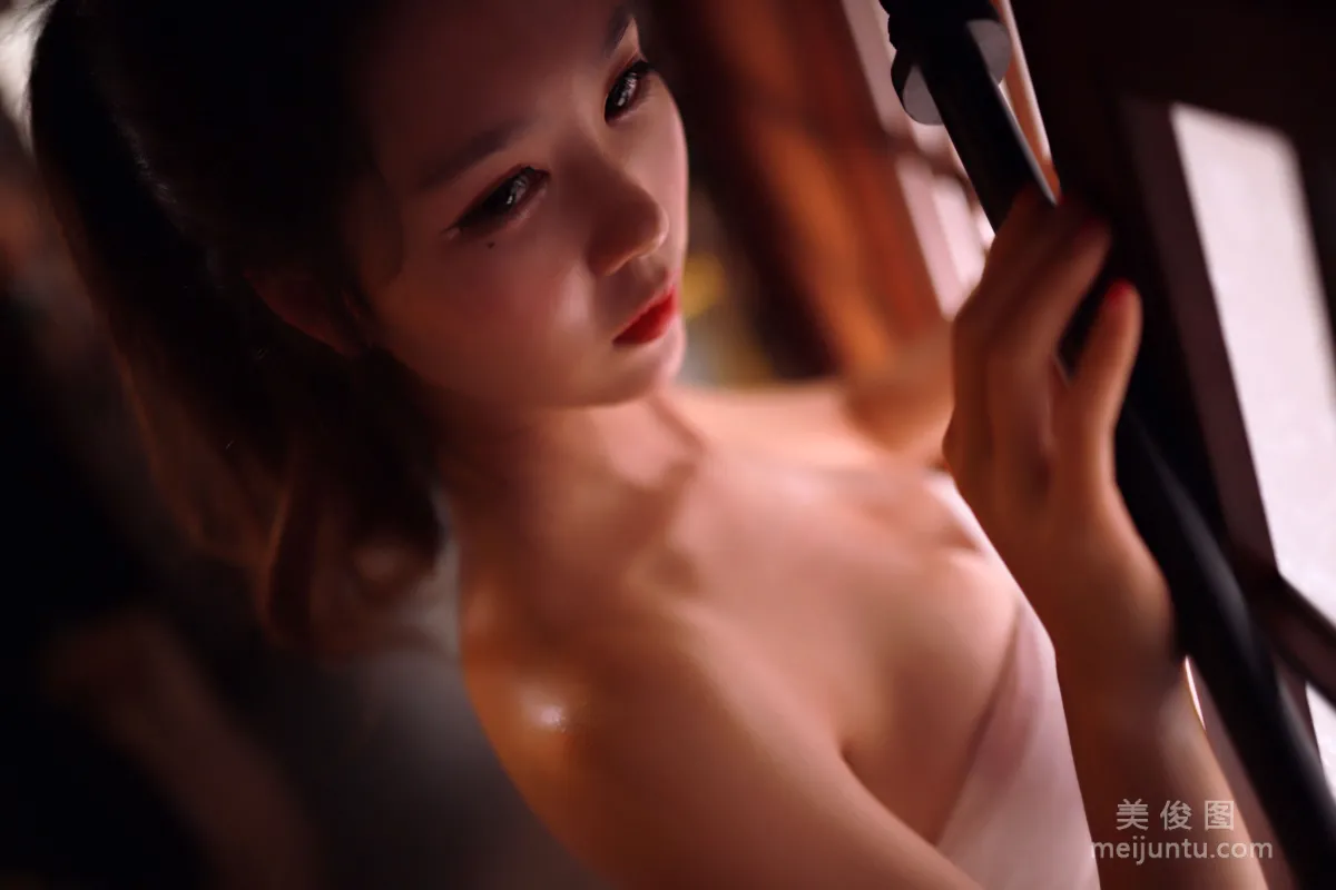 Douniang Lishi: Web Idols photo 1