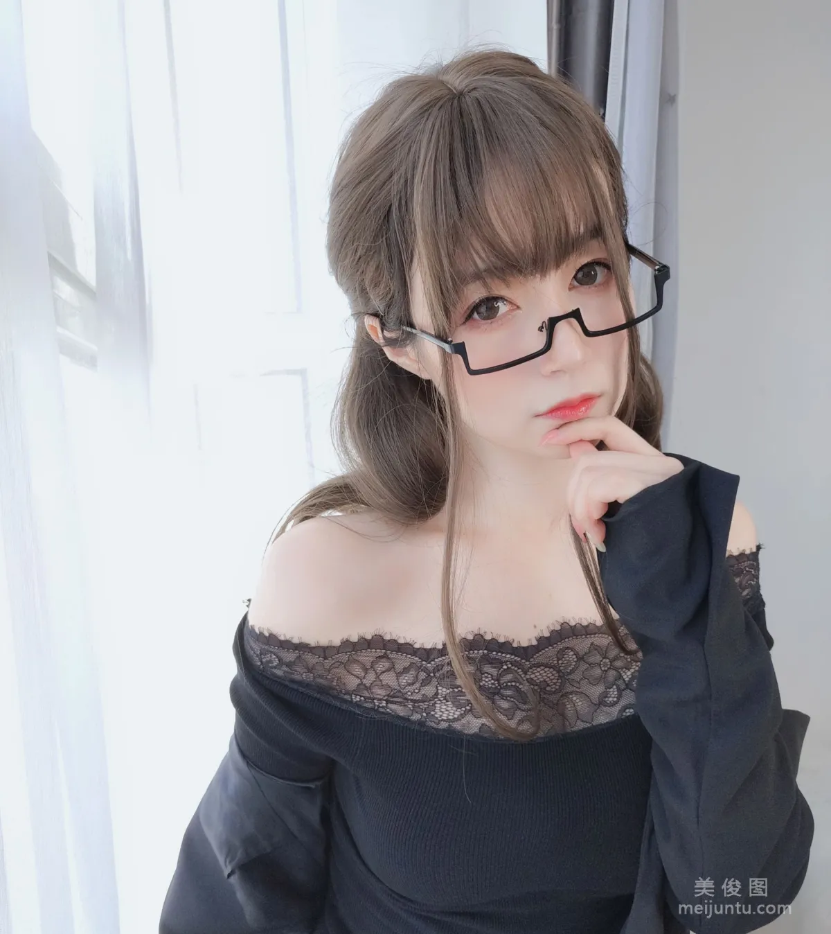 Baiyin 81: Web Idols photo 11