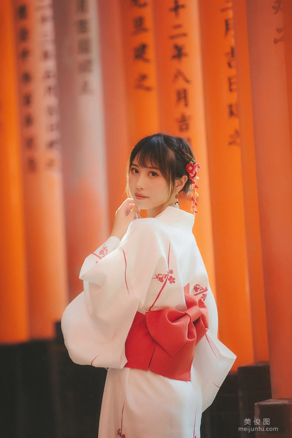 [Cosplay] Nianxue ww - Things in June Photo Set photo 51