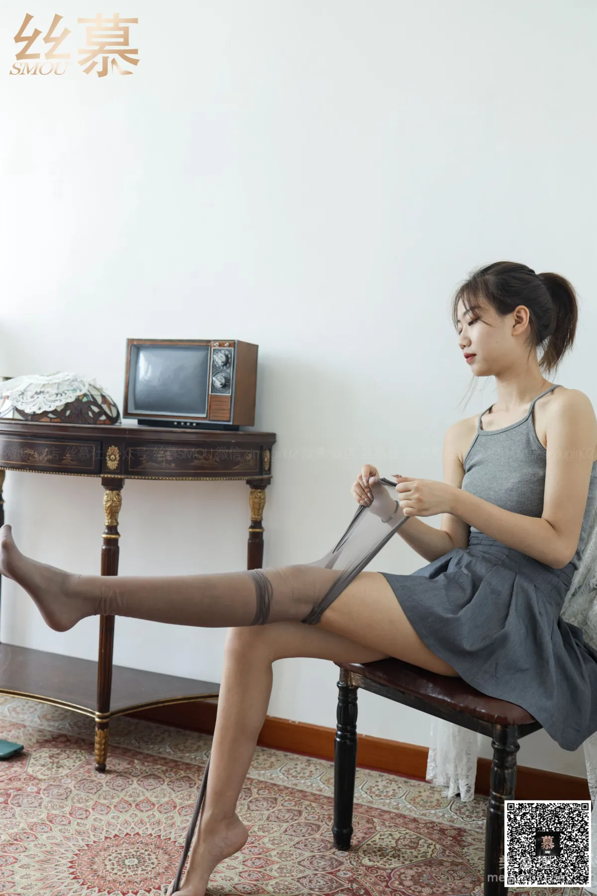 [絲慕SMOU] 特寫集 TX055 米朵《玩爆灰絲》 絲襪美腿寫真套圖 38