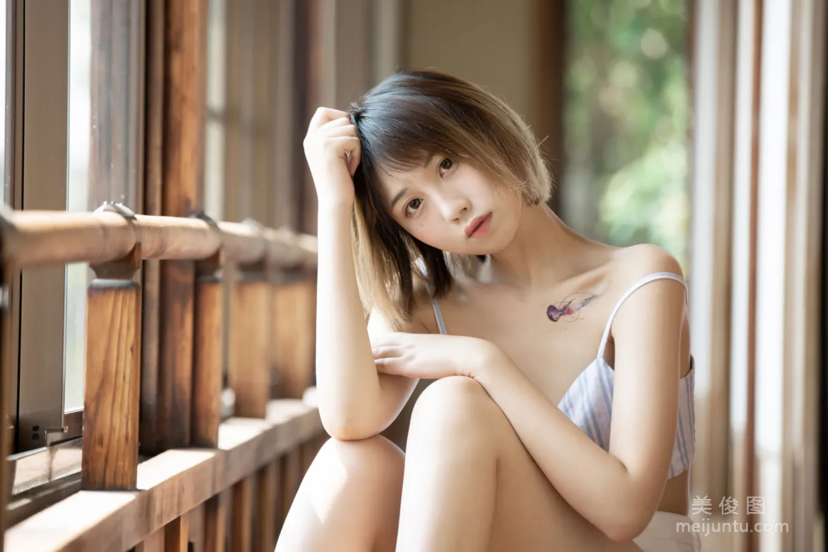 [Cosplay] Nianxue ww - Things in June Photo Set photo 23