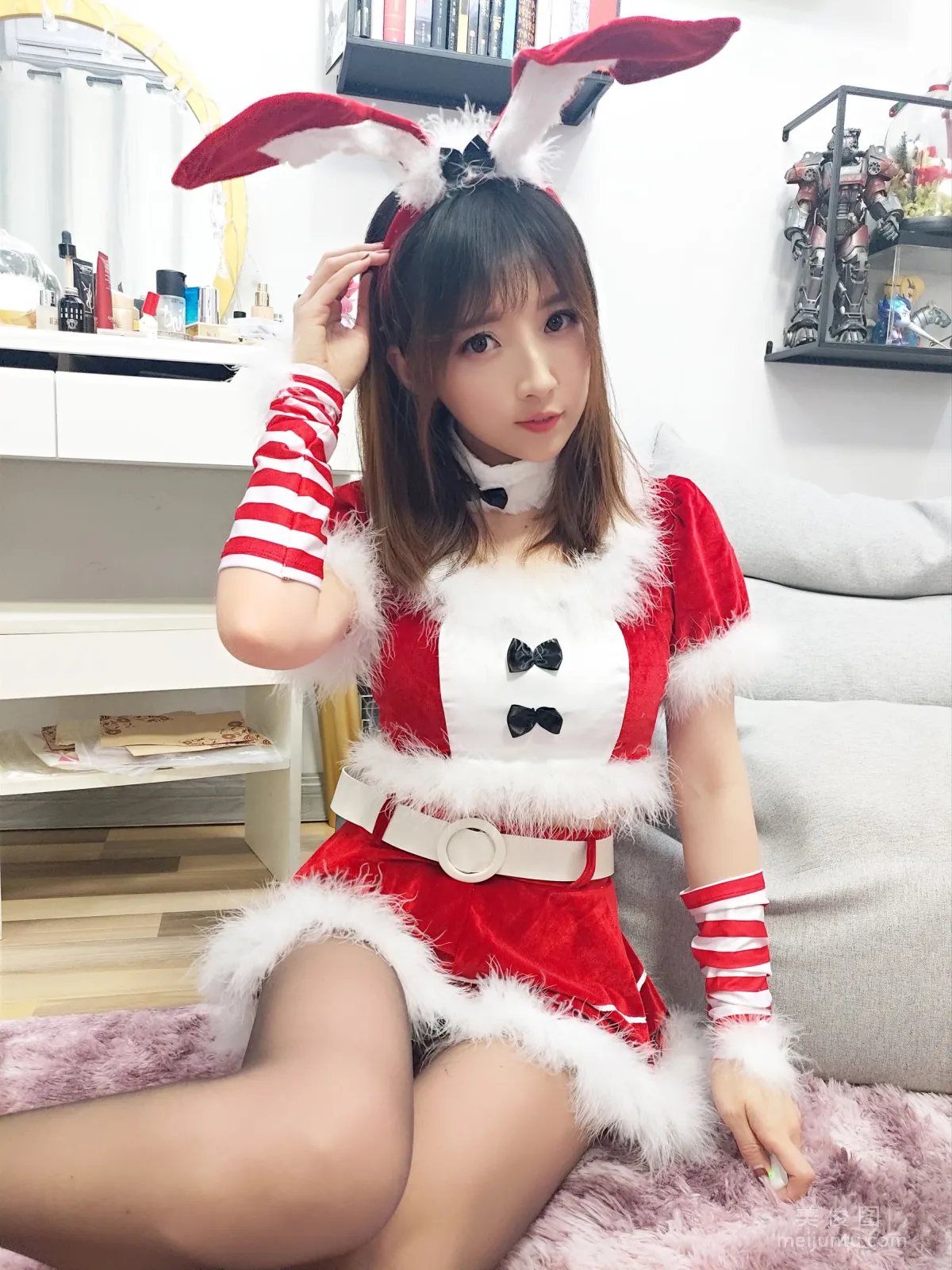 Douyu Streamer Little Witch Luna, Christmas Costume Photo Set photo 5