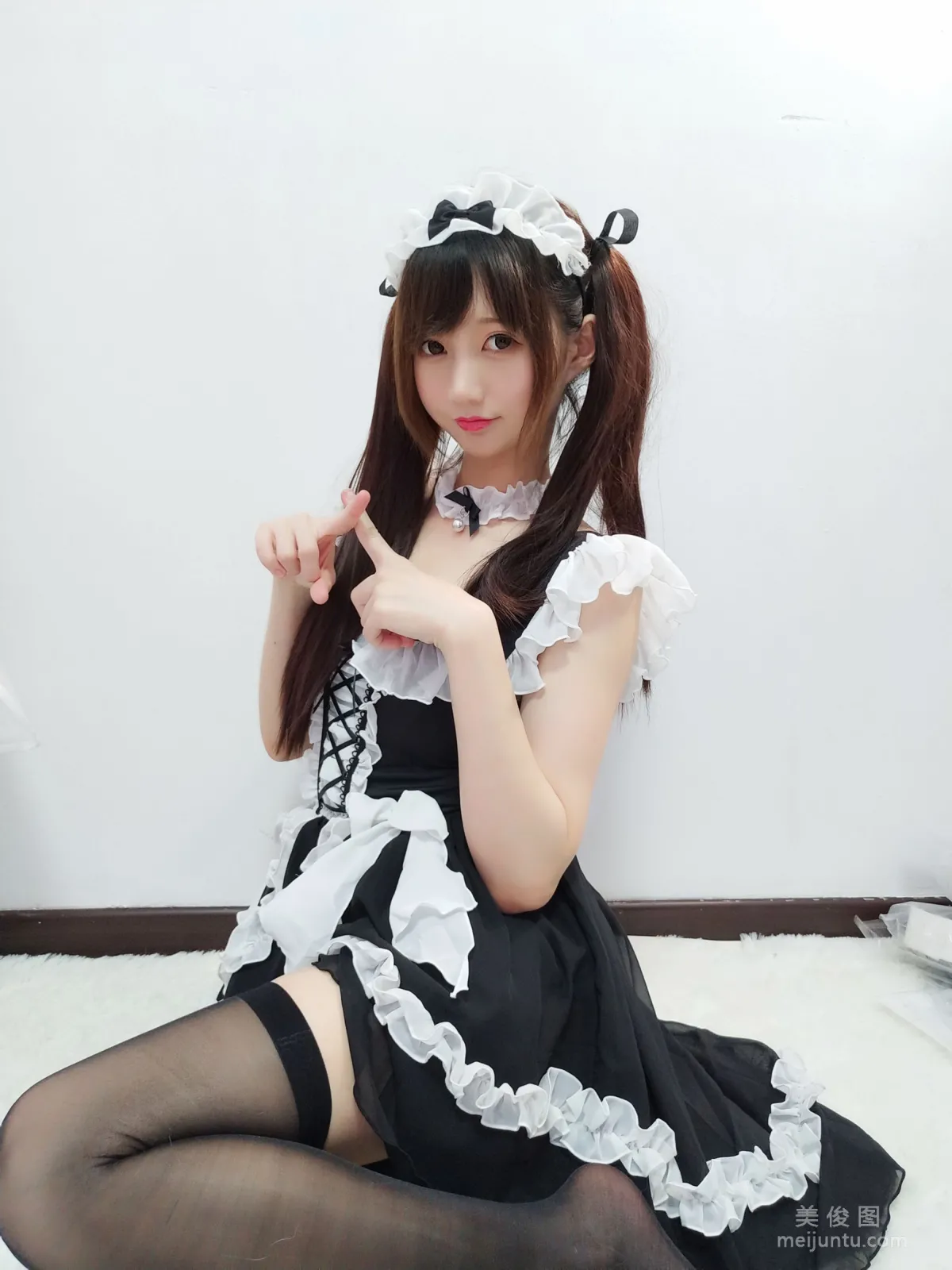 Mo Wumiao: Web Idols photo 5