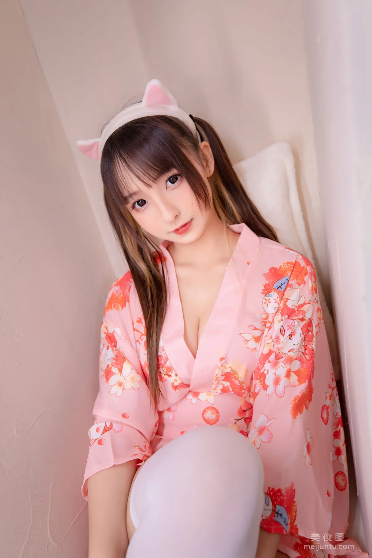 Shenle Banzhen Dong: Web Idols photo 43