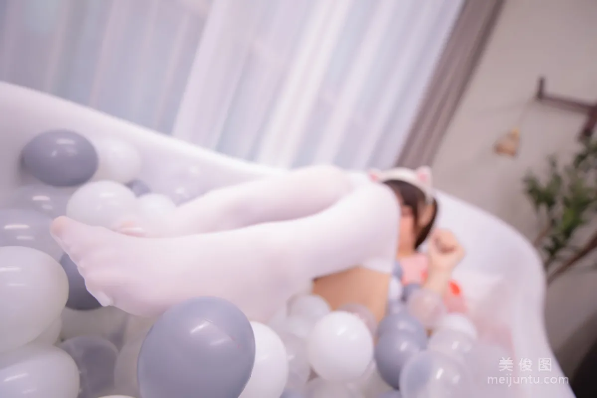 Shenle Banzhen Dong: Web Idols photo 24