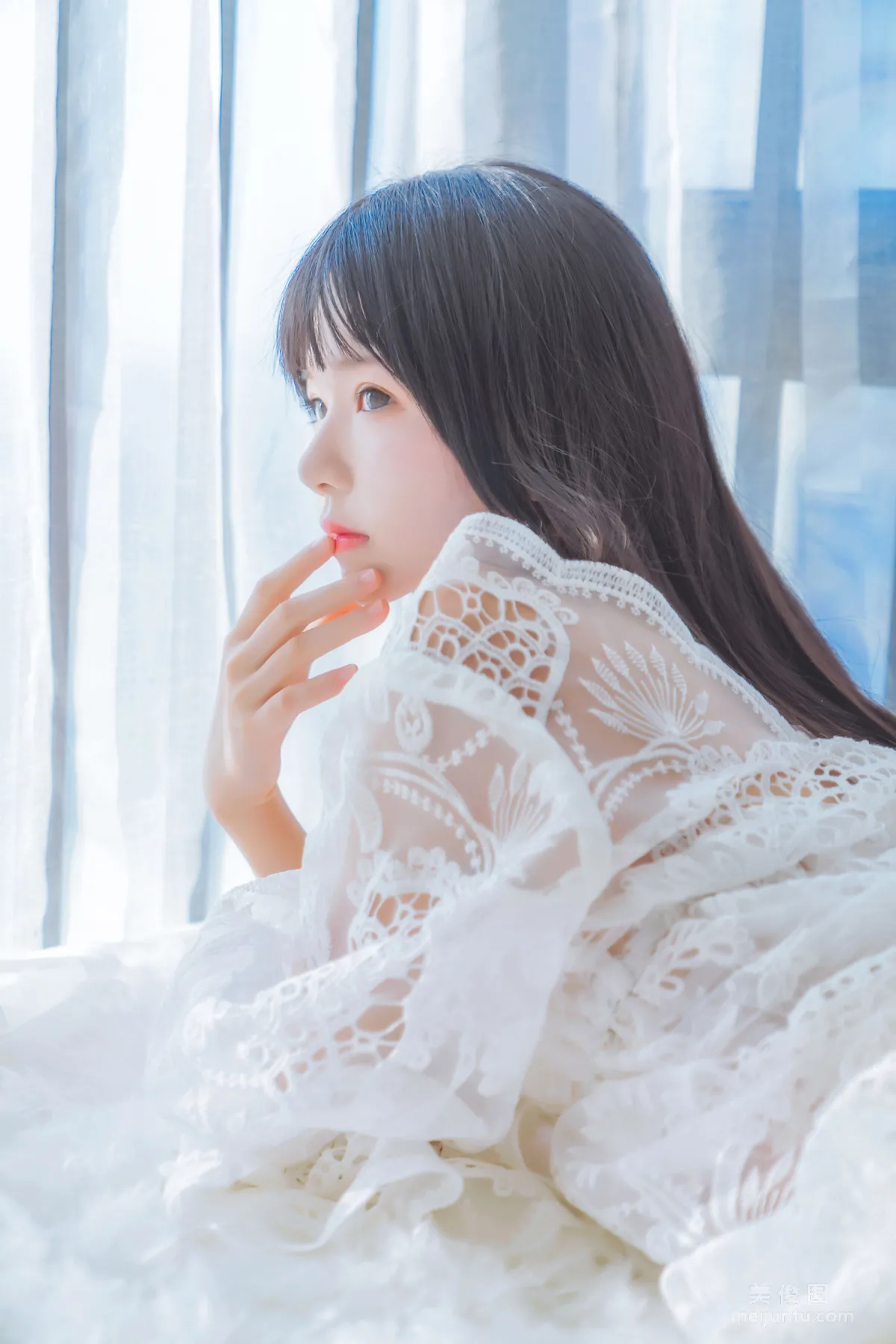[Cosplay] 桜桃喵 - 初雪 寫真套圖 18