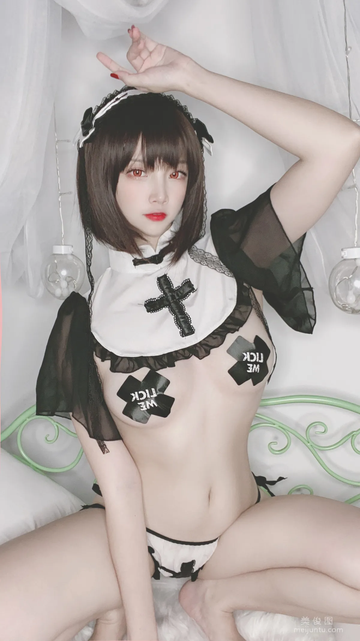 Erzuo Nisa: Web Idols photo 11