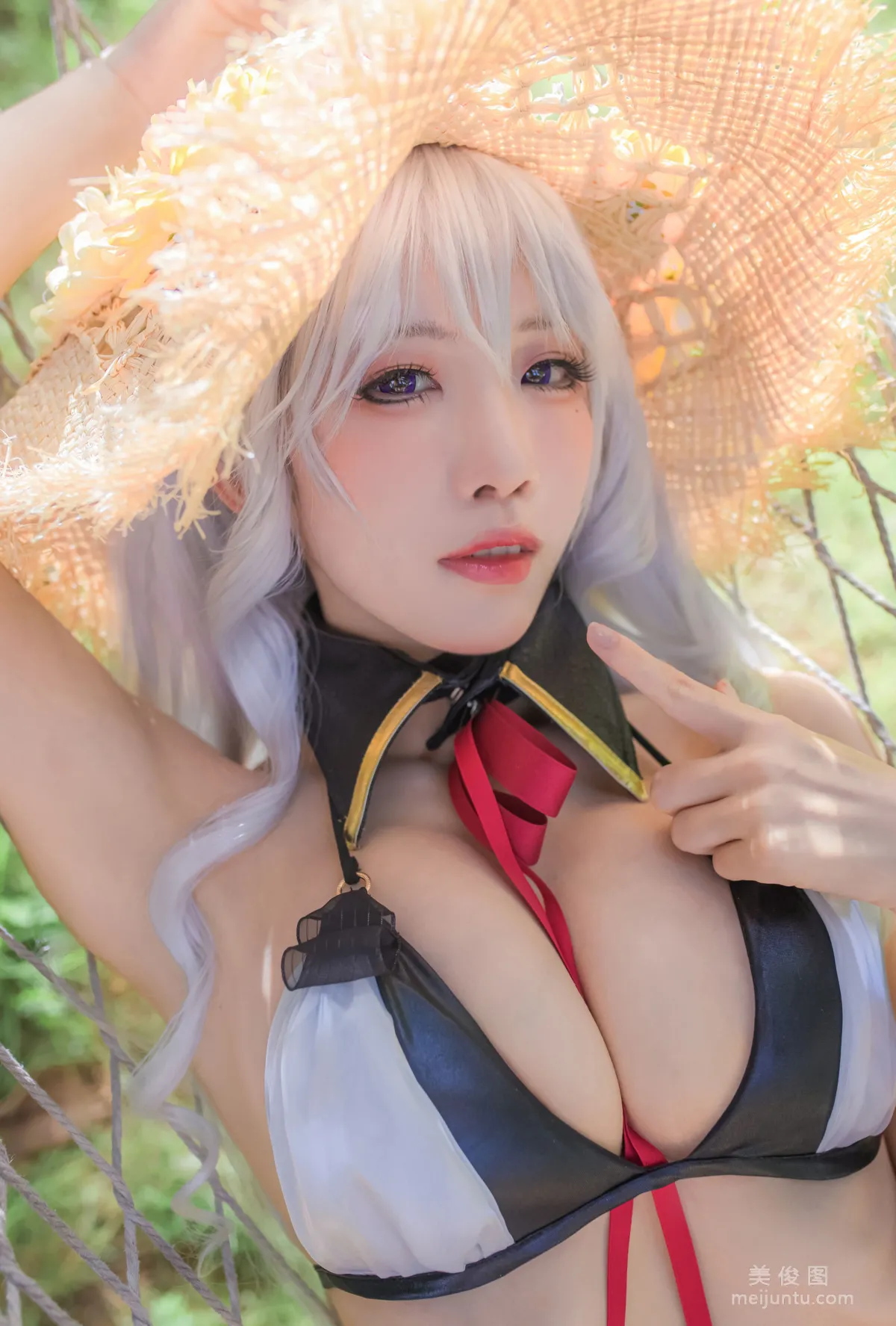 Shui Miao: Web Idols photo 5