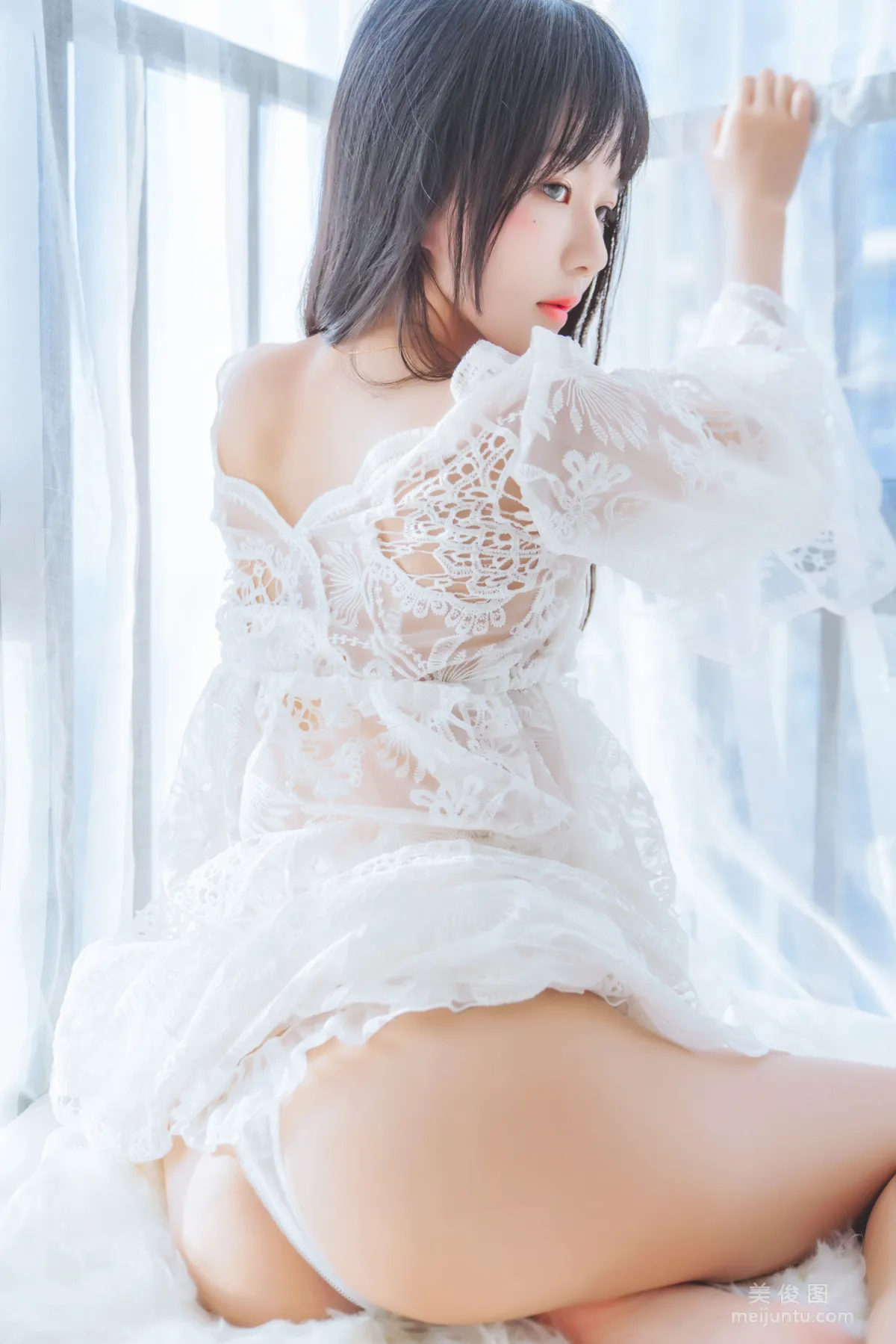 [Cosplay] 桜桃喵 - 初雪 寫真套圖 24